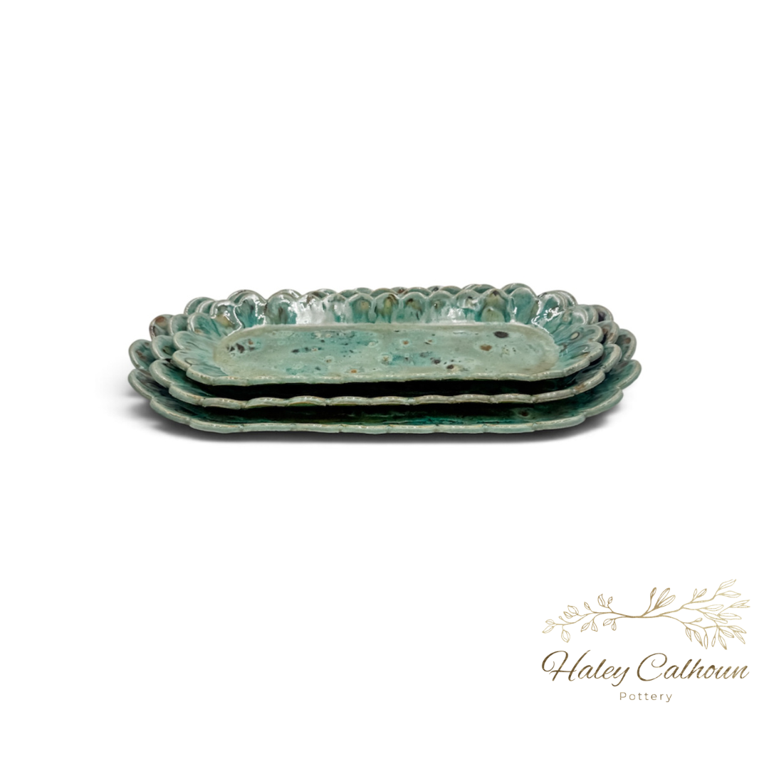 Oasis Scalloped Platters