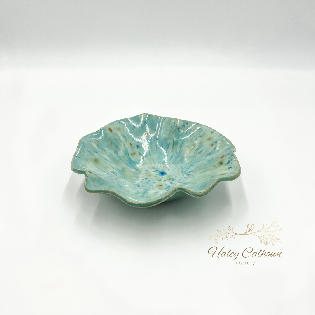 Hibiscus Small Round Bowl