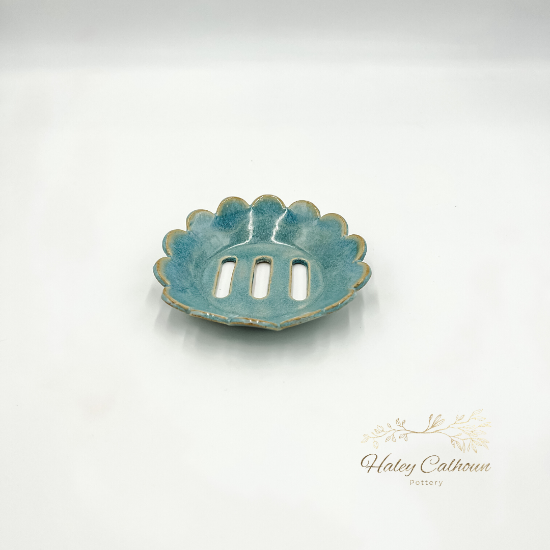 Blue Scalloped Soap Dish