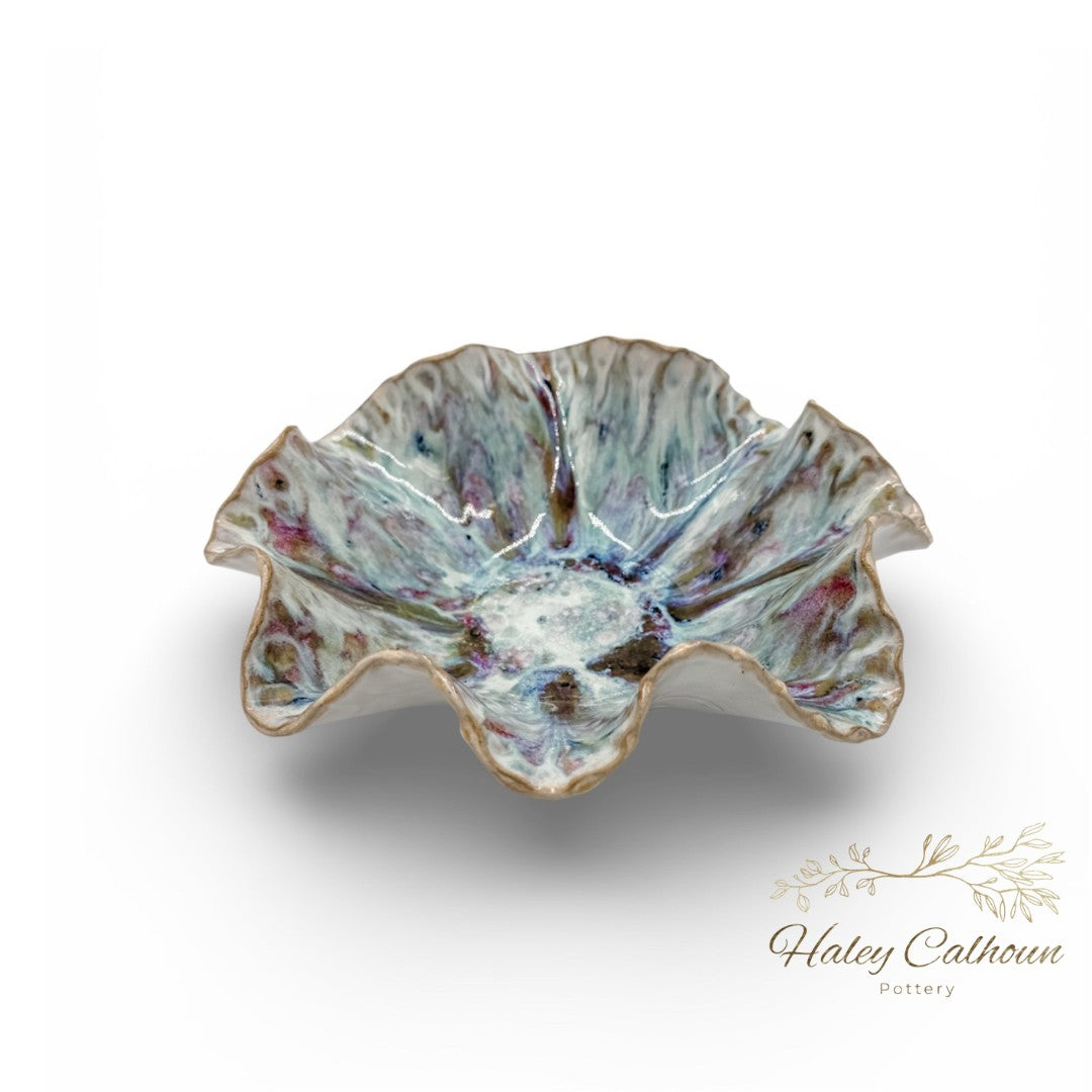 Pixie Party Scalloped Bowl