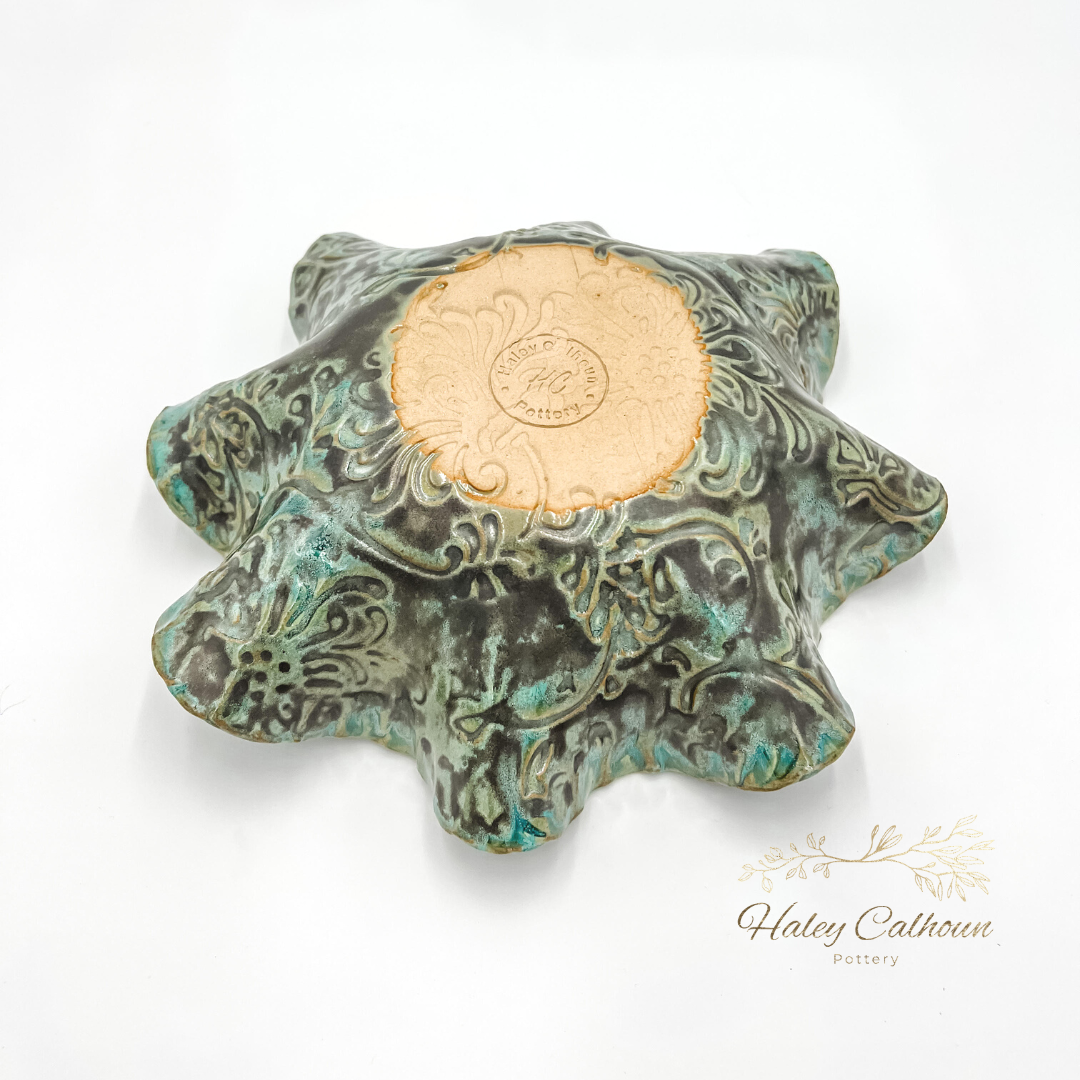 Island Green Scalloped Bowl